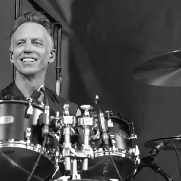 Matt Cameron deja Pearl Jam después de…